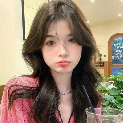 来自昏暗国度的回声海报