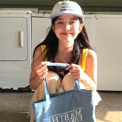 爱欲中的夏威夷海报